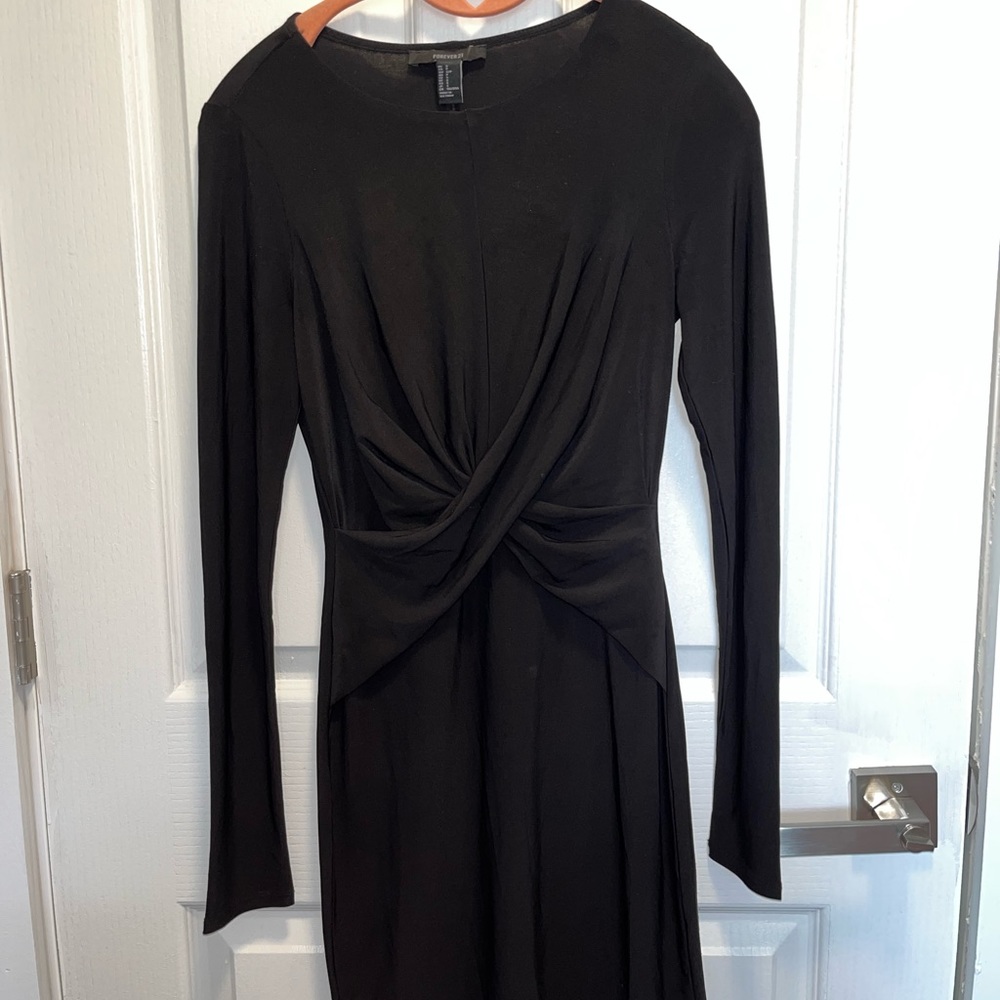 Black Forever 21 Long Sleeve Dress
